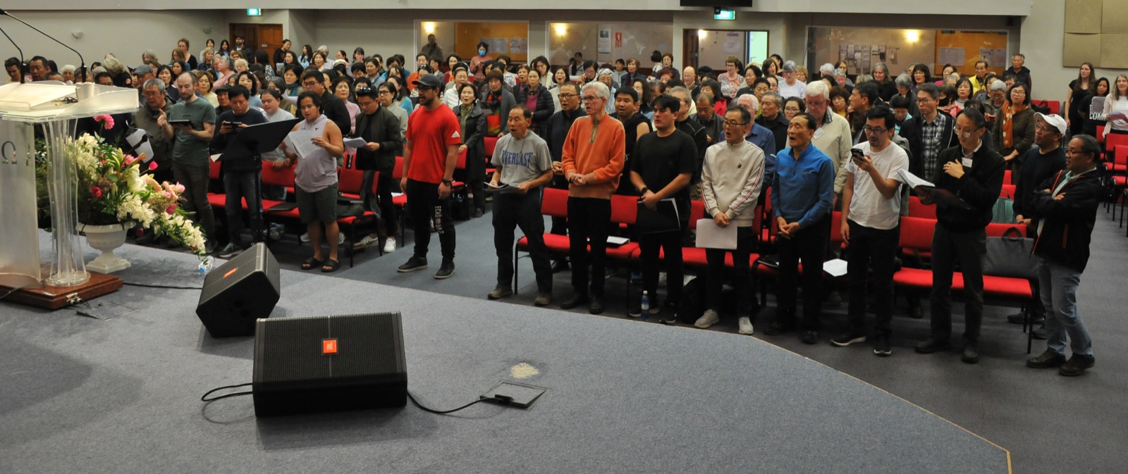 VoCo members enjoying a massed choir rehearsal